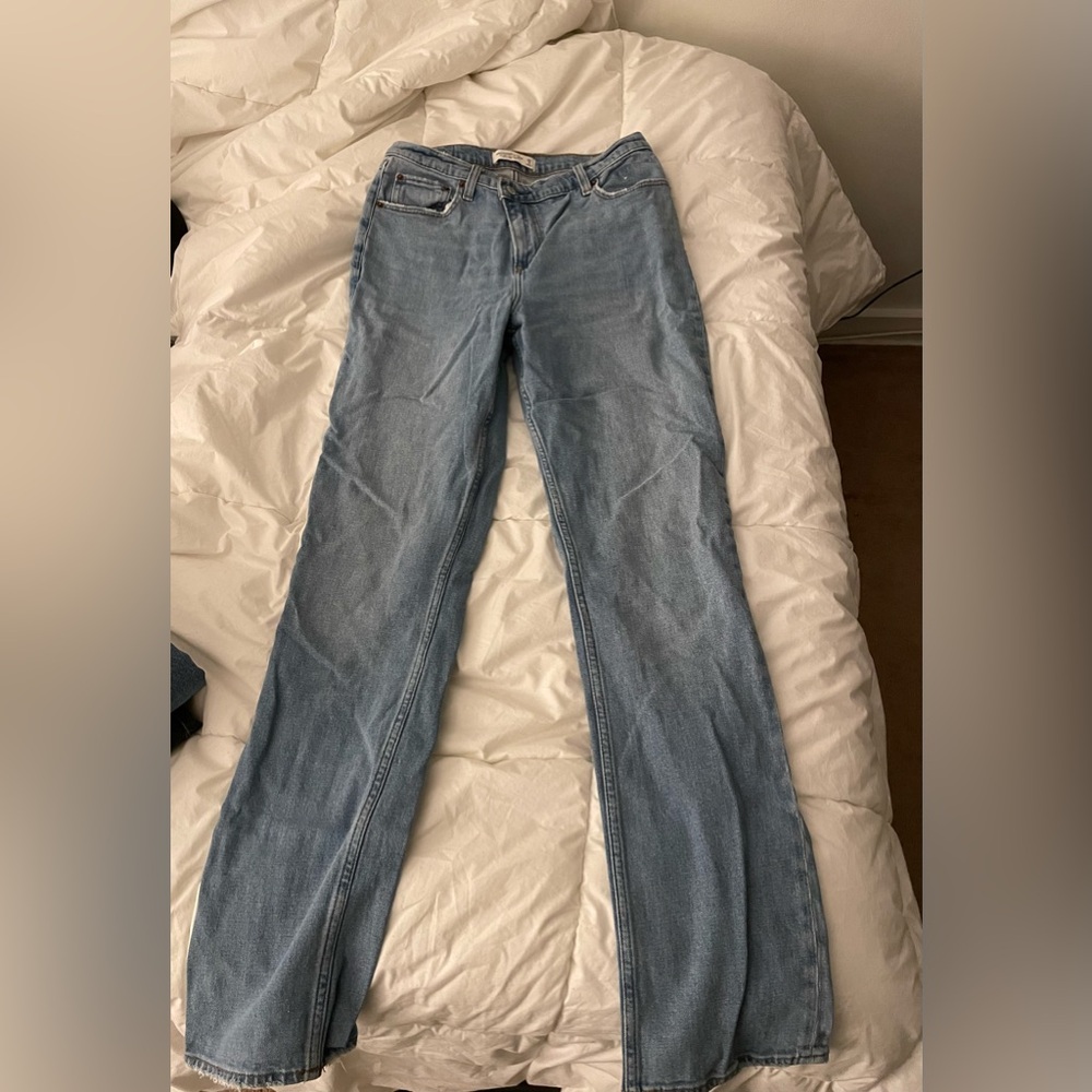 COPY - Abercrombie Ultra High Rise 90’s Slim Straight Jean